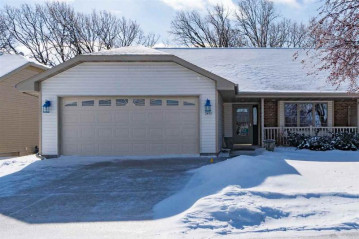 2471 Patriot Lane, Oshkosh, WI 54904-6924