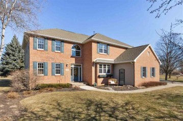 3145 Teardrop Court, Grand Chute, WI 54914