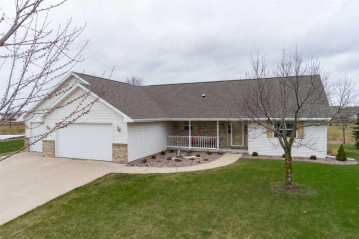 629 Roland Street, Combined Locks, WI 54113