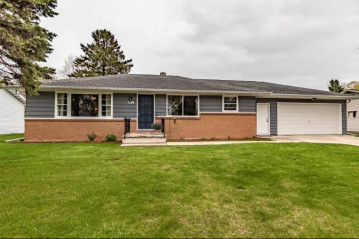 1304 2nd Street, Kewaunee, WI 54216