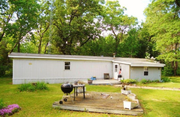 1468 Hwy 21, Strongs Prairie, WI 53934