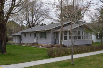 623 Ramsay St, Wisconsin Dells, WI 53965