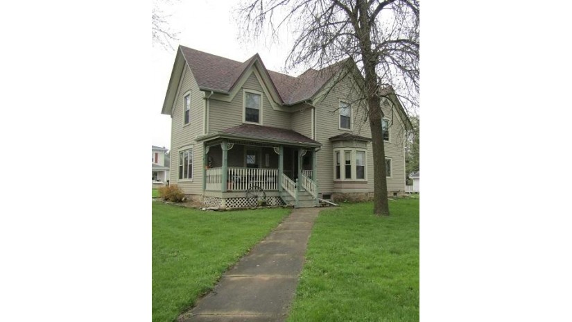 205 N Woodward St Brandon, WI 53919 by Yellow House Realty $183,400