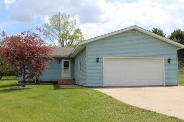 W7775 Star Court Rd, Pacific, WI 53954