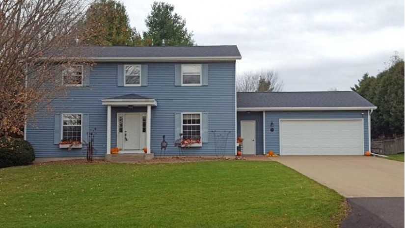 301 South Schmidt Avenue Marshfield, WI 54449 by Re/Max American Dream $255,000