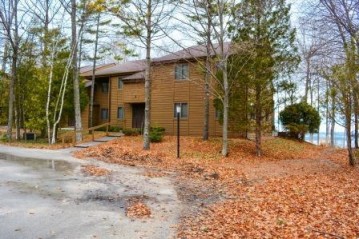 4764 Fox Point Rd 321, Egg Harbor, WI 54209