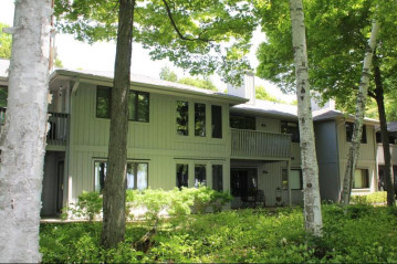 8153 Bay Dr F-4, Egg Harbor, WI 54209