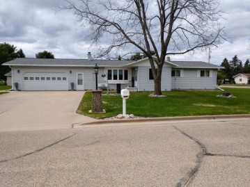 936 Sunset Dr, Antigo, WI 54409