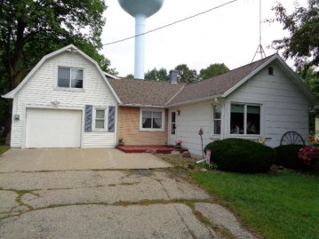 237 E State St, Bonduel, WI 54107-9242