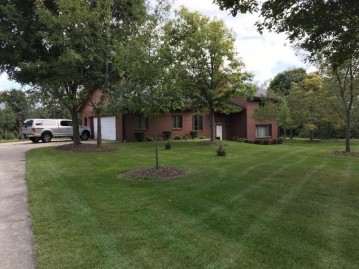 225 26th Ave, Somers, WI 53403-9628