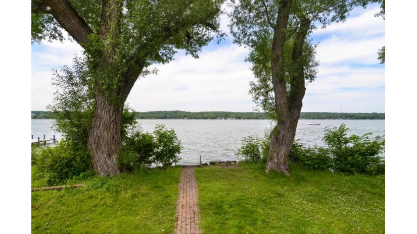 W3980 S Shore Dr Geneva, WI 53147 by Geneva Lakefront Realty $385,000