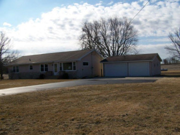 W5489 County Road Ss, Sherman, WI 53075-1237