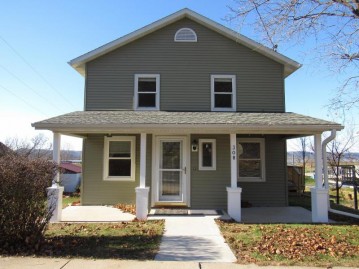 308 Main St, Genoa, WI 54632-0000