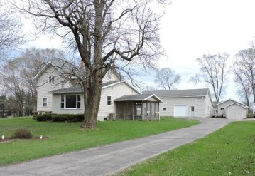 N1560 County Road K, Koshkonong, WI 53538-8920