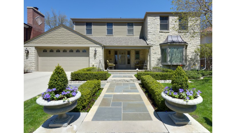 4756 N Wilshire Rd Whitefish Bay, WI 53211 by Shorewest Realtors $1,195,000