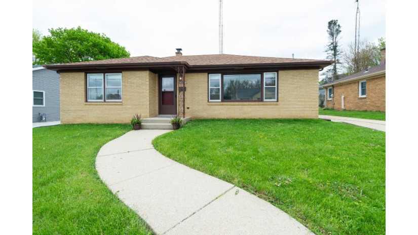 2303 Lawn St Racine, WI 53404 by @properties $149,900