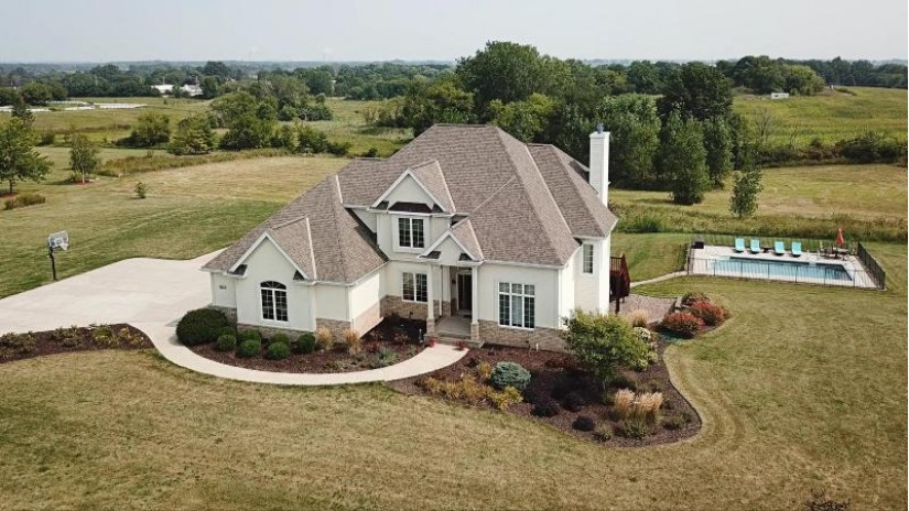 6223 Madeline Ln Caledonia, WI 53108 by First Weber Inc - Brookfield $519,900