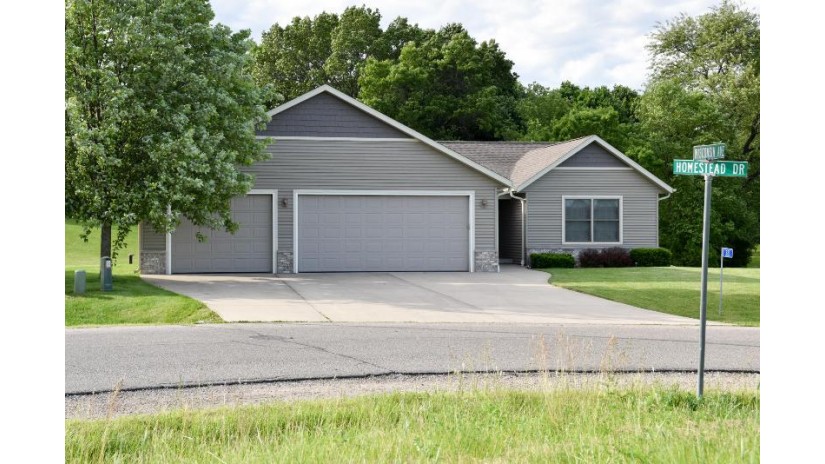 321 Homestead Dr Twin Lakes, WI 53181 by New Era Realty, Inc. $339,900