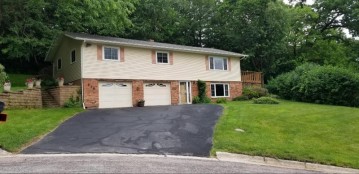 616 Birchwood Ln, West Salem, WI 54669