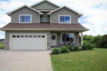 1121 Pinewood Ct, Sparta, WI 54656