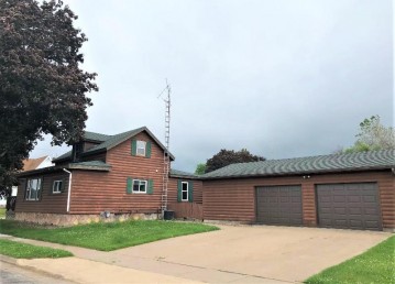 202 15th Ave S, Bangor, WI 54614-8755