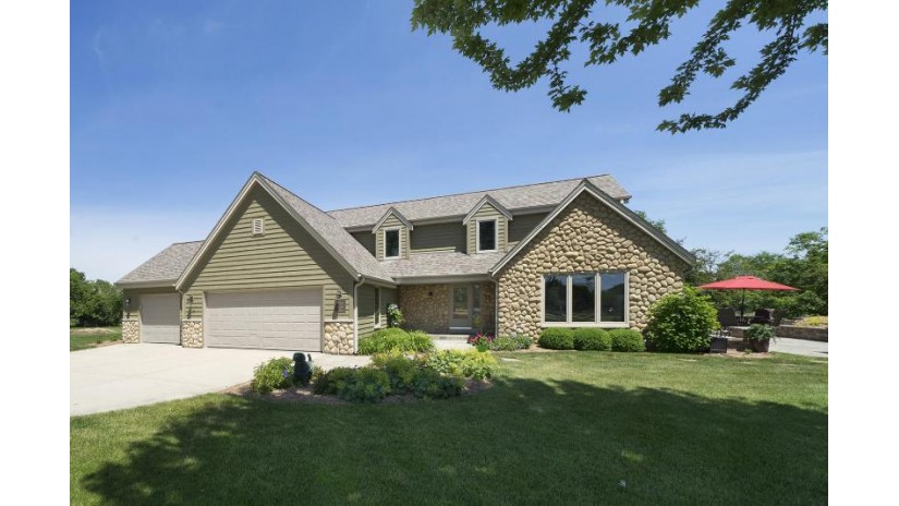 W329N3788 Timberwood Ct Nashotah, WI 53058 by First Weber Inc - Delafield $449,000