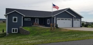 N13379 Wildrose Rd, Trempealeau, WI 54661-2608