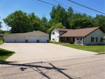 110 Juniper Avenue, Elk Mound, WI 54739