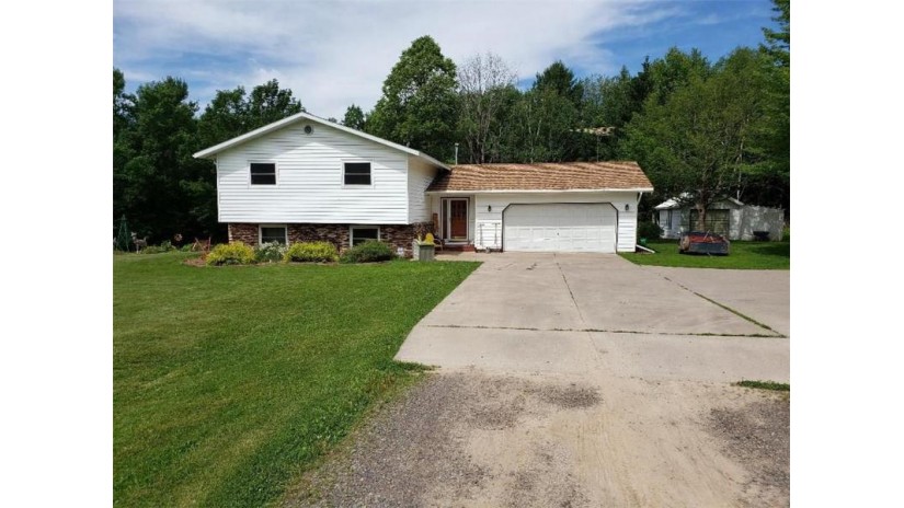 2646 4th Street Cumberland, WI 54829 by Re/Max Northstar $245,900