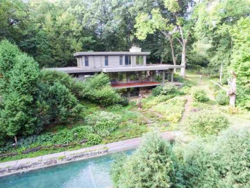 3383 S New Plank Road, Rockland, WI 54115