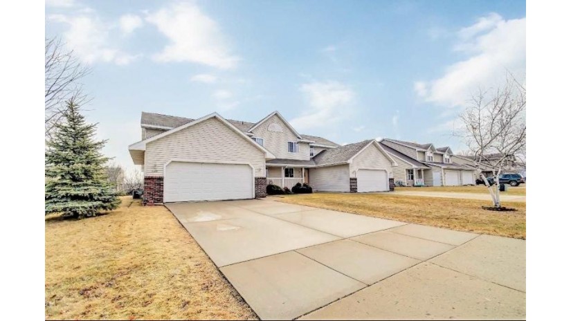 1789 Briarwood Court DePere, WI 54115 by Ben Bartolazzi Real Estate, Inc $174,950