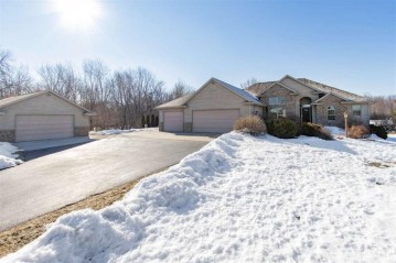 W6983 Center Valley Road, Ellington, WI 54170