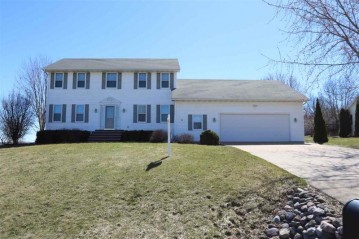 N444 Robinhood Drive, Sherwood, WI 54169