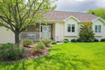 W2407 Greenspire Way, Buchanan, WI 54915