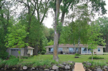 N8986 Bergens Beach Road, Taycheedah, WI 54937-6128