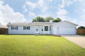 224 Forest Street, Fox Lake, WI 53933