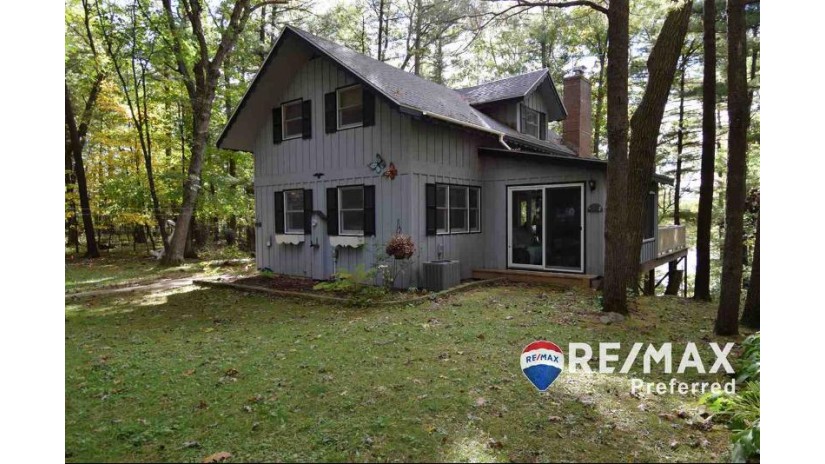 S1461 Navaho Ct La Valle, WI 53941 by Re/Max Preferred $325,000