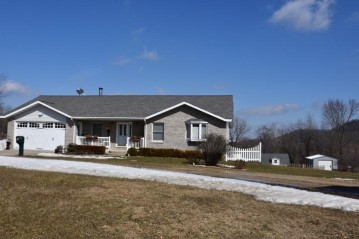24224 County Road Rc, Richland Center, WI 53581