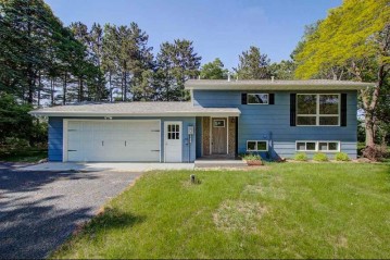 W5706 Oxbow Tr, Princeton, WI 54968