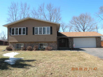 1209 S 12th St, Prairie Du Chien, WI 53821