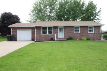 506 Arthur Dr, Clinton, WI 53525-9116