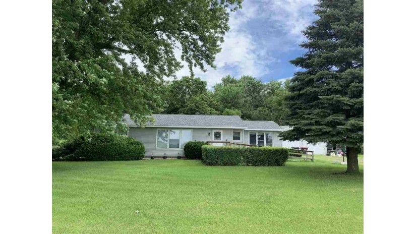 2719 E L-T Townline Rd La Prairie, WI 53511 by Century 21 Affiliated $174,500