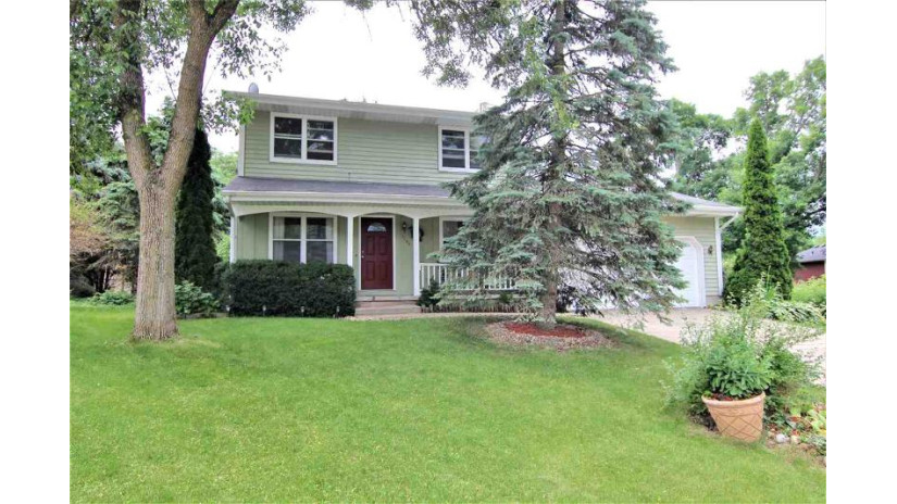 3205 Highland Ct Middleton, WI 53562 by Stark Company, Realtors $250,000