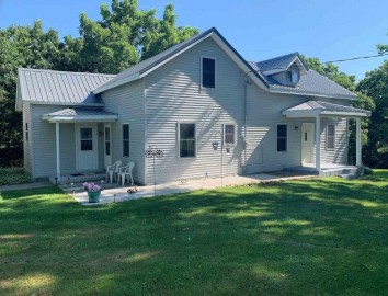 N2503 Ullom Rd, Jordan, WI 53566