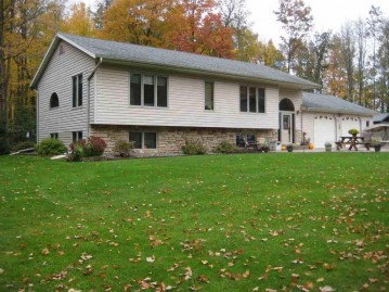 N4063 Castle Road, Medford, WI 54451