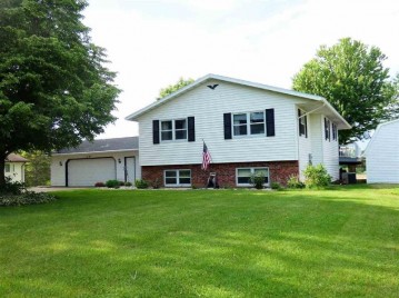 1006 East Willow Drive, Spencer, WI 54479