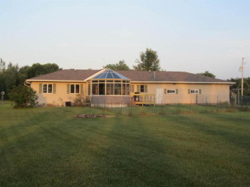 1884 North Lane, Custer, WI 54423