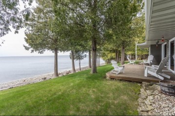 6939 Bay Shore Dr, Egg Harbor, WI 54209