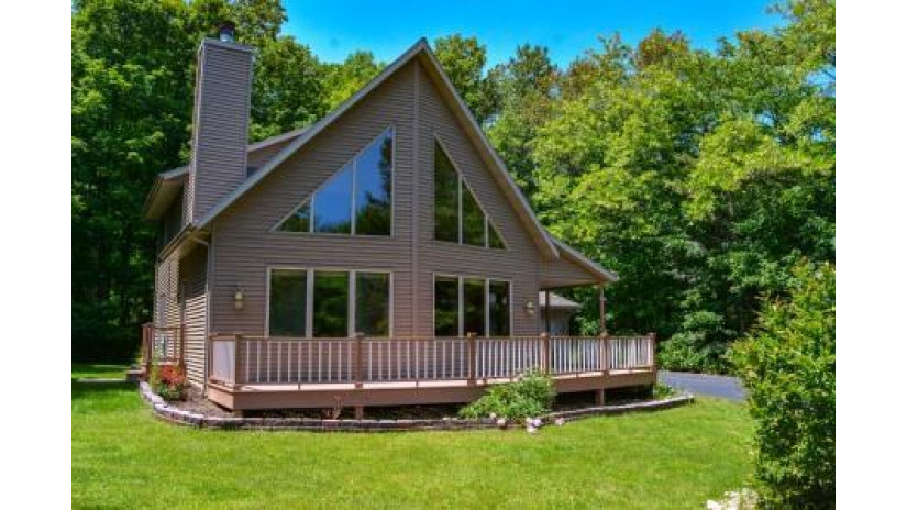 4607 County Rd T Egg Harbor, WI 54209 by Shorewest Realtors $279,900