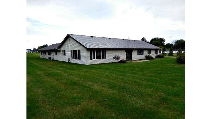 915 1st Ave Antigo, WI 54409 by Absolute Realtors Inc. $169,900